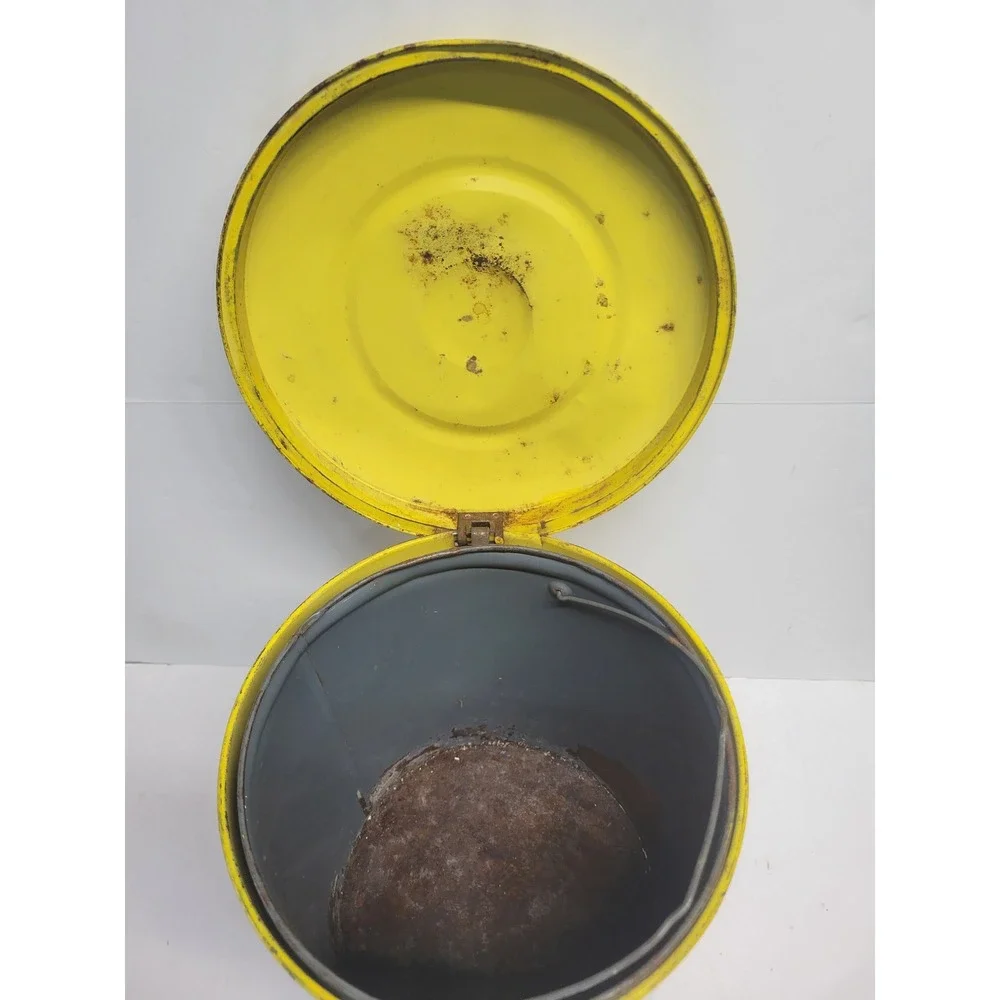 Vtg Pinecone Metal Kitchen Set Bread‎ Box and Step Trash Can Yellow Cream MCM